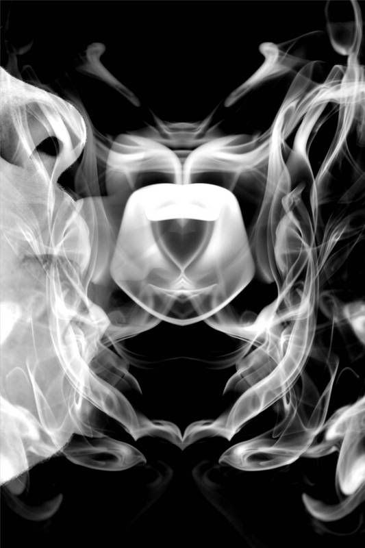 IMAGE: http://i117.photobucket.com/albums/o41/tank122803/smoke2.jpg