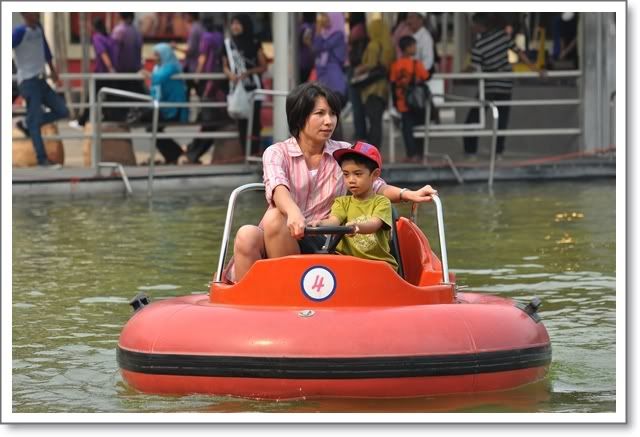 ปุณไปเที่ยวดรีมเวิล์ดครับ