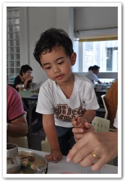 ลูกปุณไปดูนกนางนวลที่บางปูครับ