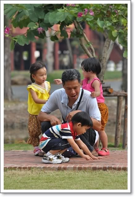 ปุณไปเที่ยวเมือง บราณกับเพื่อนๆครับ
