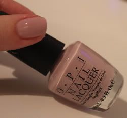 Subtle Accent Nail