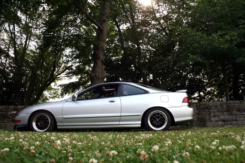 IMAGE: http://i117.photobucket.com/albums/o67/LostShootingStar/edit-7.jpg