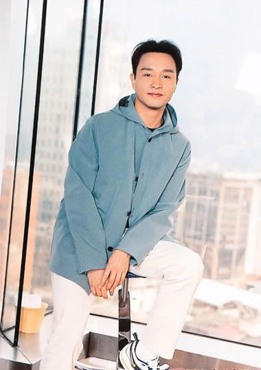 Comfibook: Send a message to Leslie Chong and reconnect with long ... Comfibook: Send a message to Leslie Chong and reconnect with long ...