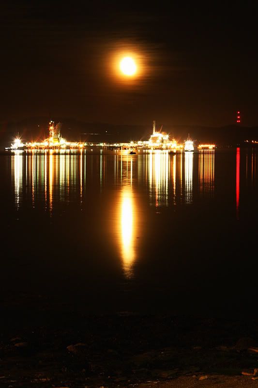 IMAGE: http://i117.photobucket.com/albums/o71/manipula/For%20POTN/IMG_6400_Web.jpg