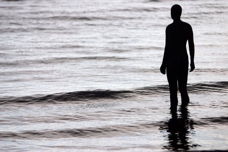 IMAGE: http://i117.photobucket.com/albums/o71/manipula/Holiday/Crosby_0009.jpg