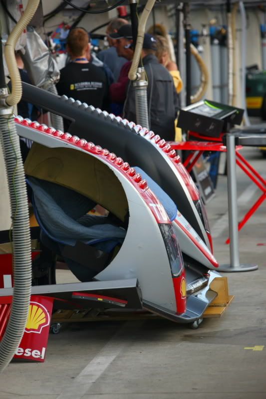 IMAGE: http://i117.photobucket.com/albums/o71/manipula/Holiday/LeMans_0074.jpg