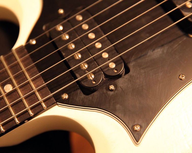 FS: 2009 Gibson SG Special Faded 'Worn White' | My Les Paul Forum