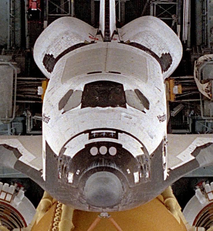 http://i117.photobucket.com/albums/o80/cbscharlotte012/SpaceShuttlePhotoDetail3.jpg