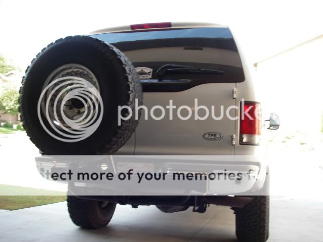 Ford excursion spare tire mount