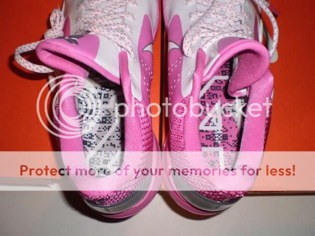 NIKE AIR ZOOM KOBE V SZ 9.5 THINK PINK KAY YOW TB LEE  